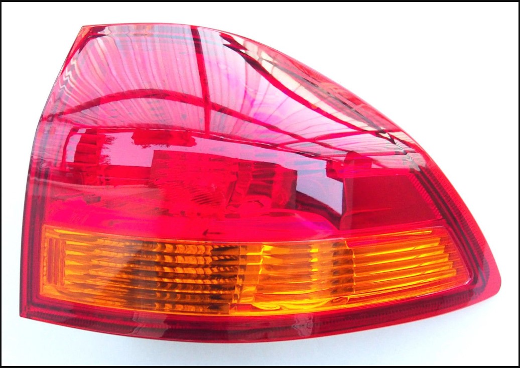 اسطب خلفي باجيرو 2007 الى 2017 رياضي يمين